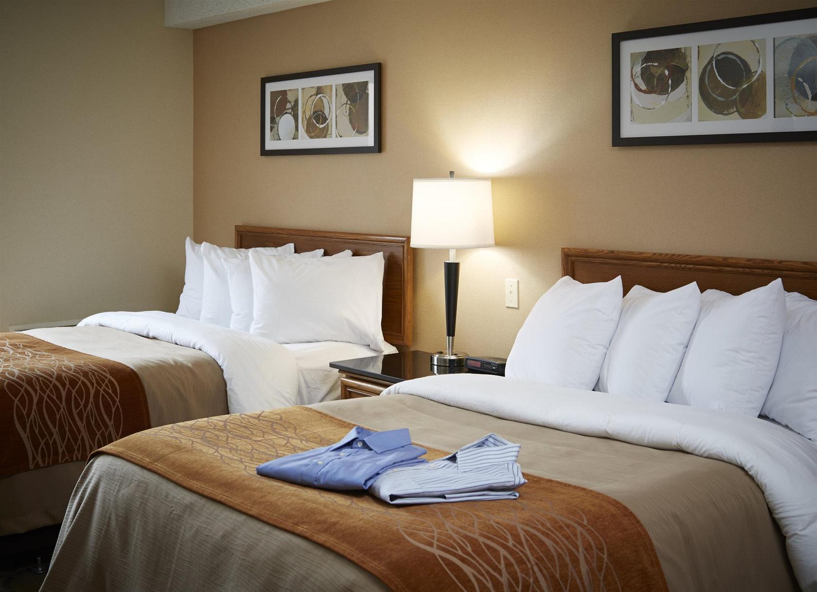 Comfort Inn Saskatoon Exterior photo